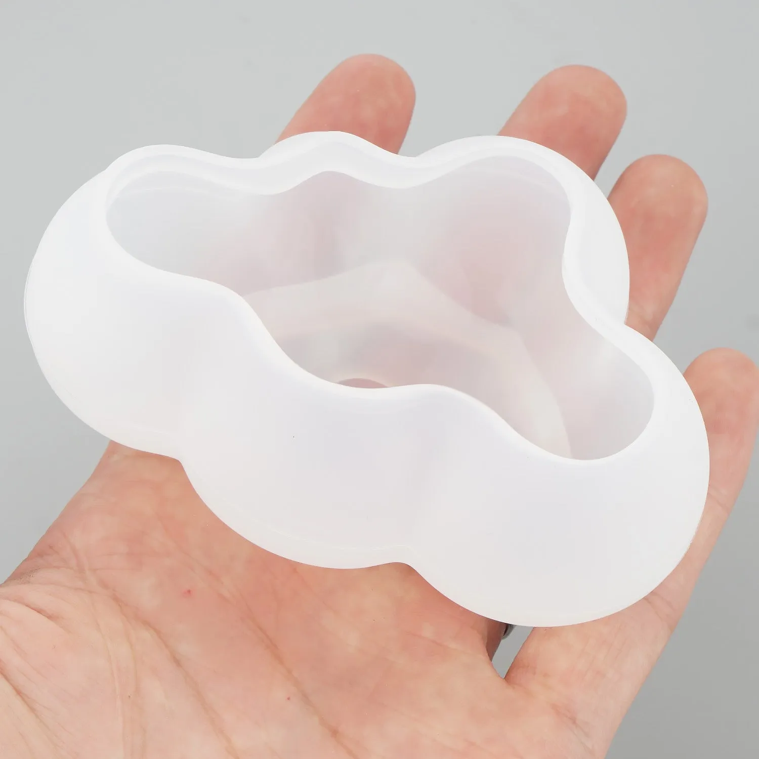 1 pc Shiny 3D Cloud Shape Mold Silicone Chocolate Mold DIY Resin Mold For Home Decor 103979