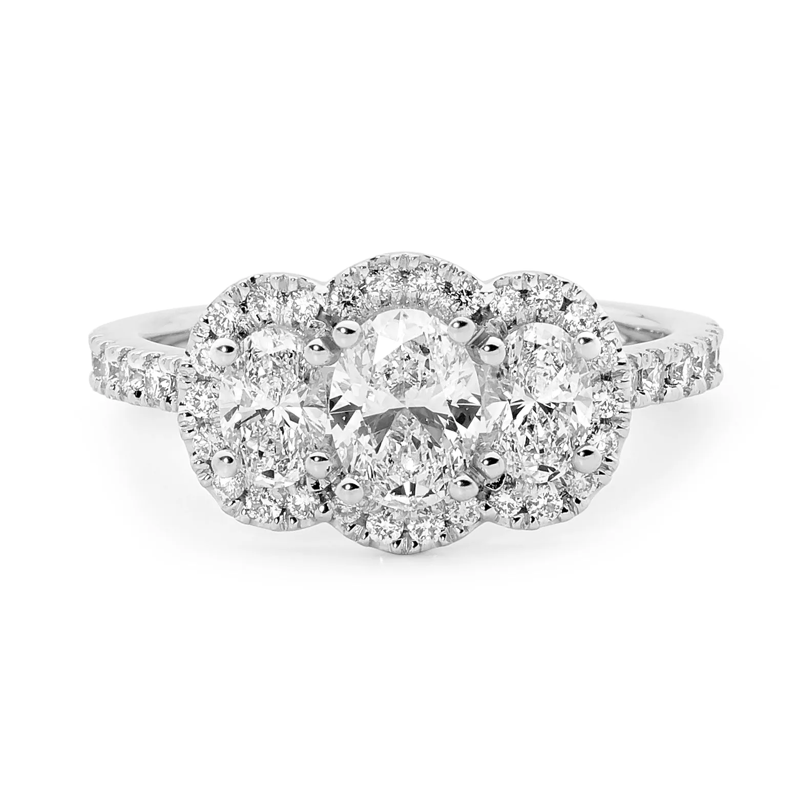 18ct White Gold Oval Shaped Diamond Ring