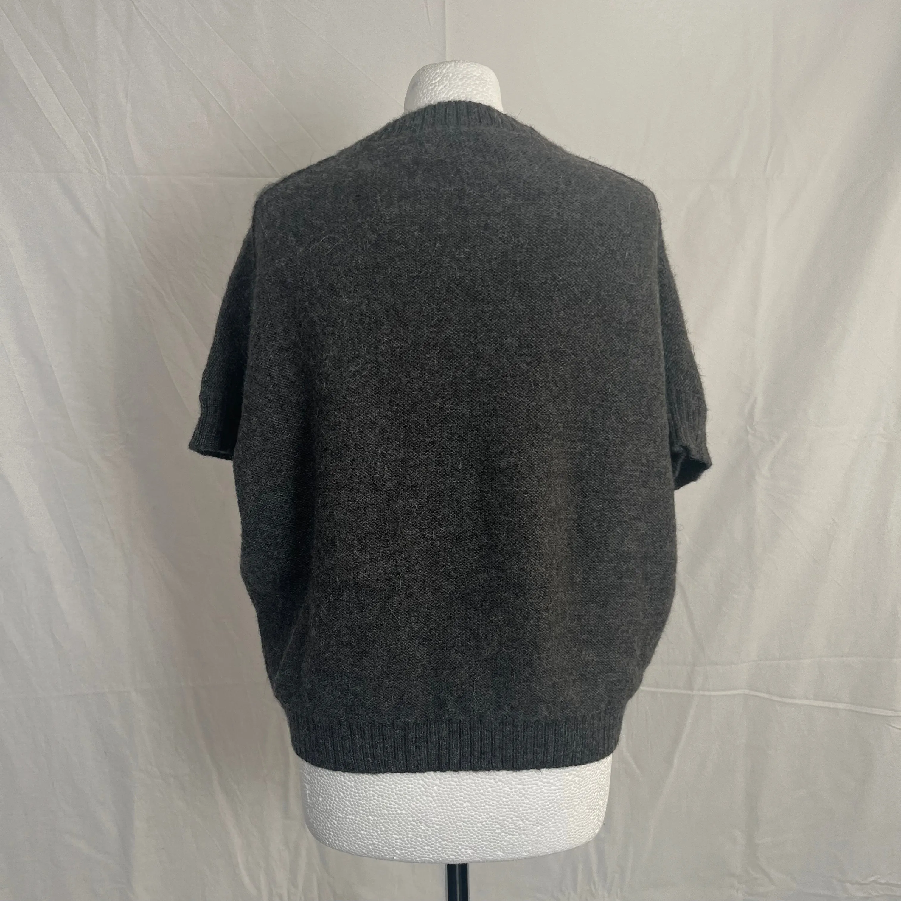 Aiayu Brand New 300 Grey Bolivian Baby Llama Wool Sweater M