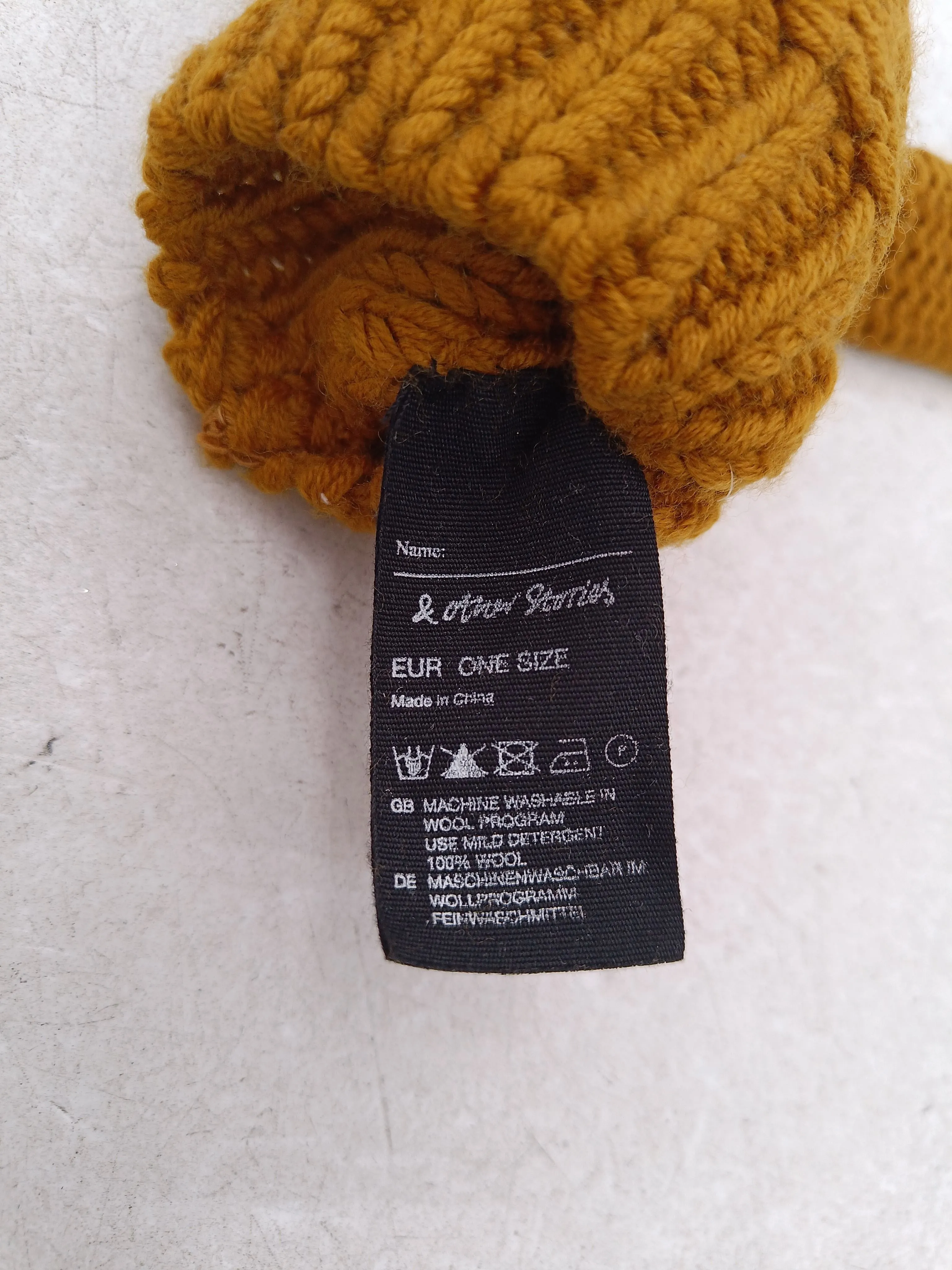 & Other Stories Women's Gloves Yellow 100% Wool