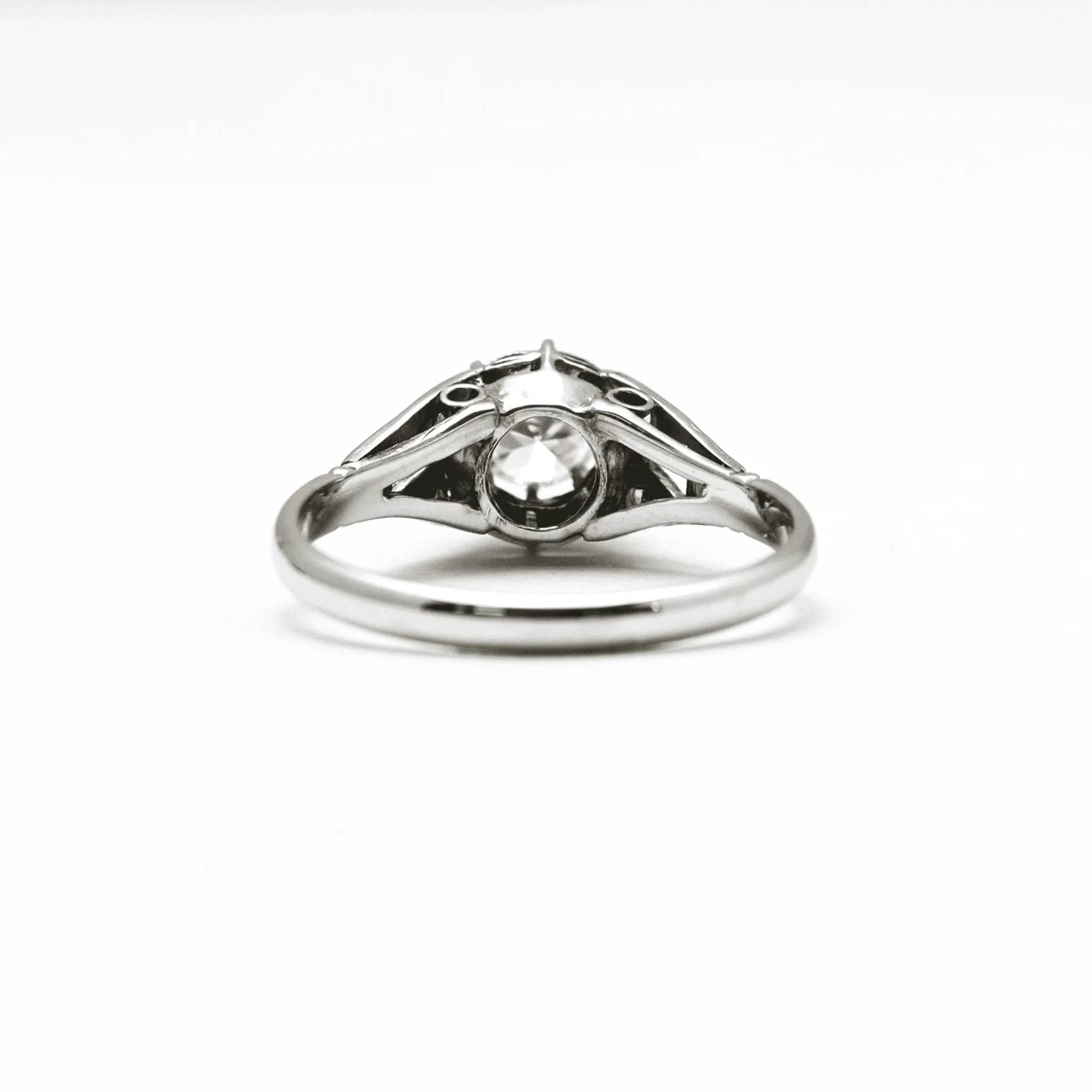 Art Deco White Gold Diamond Solitaire Ring