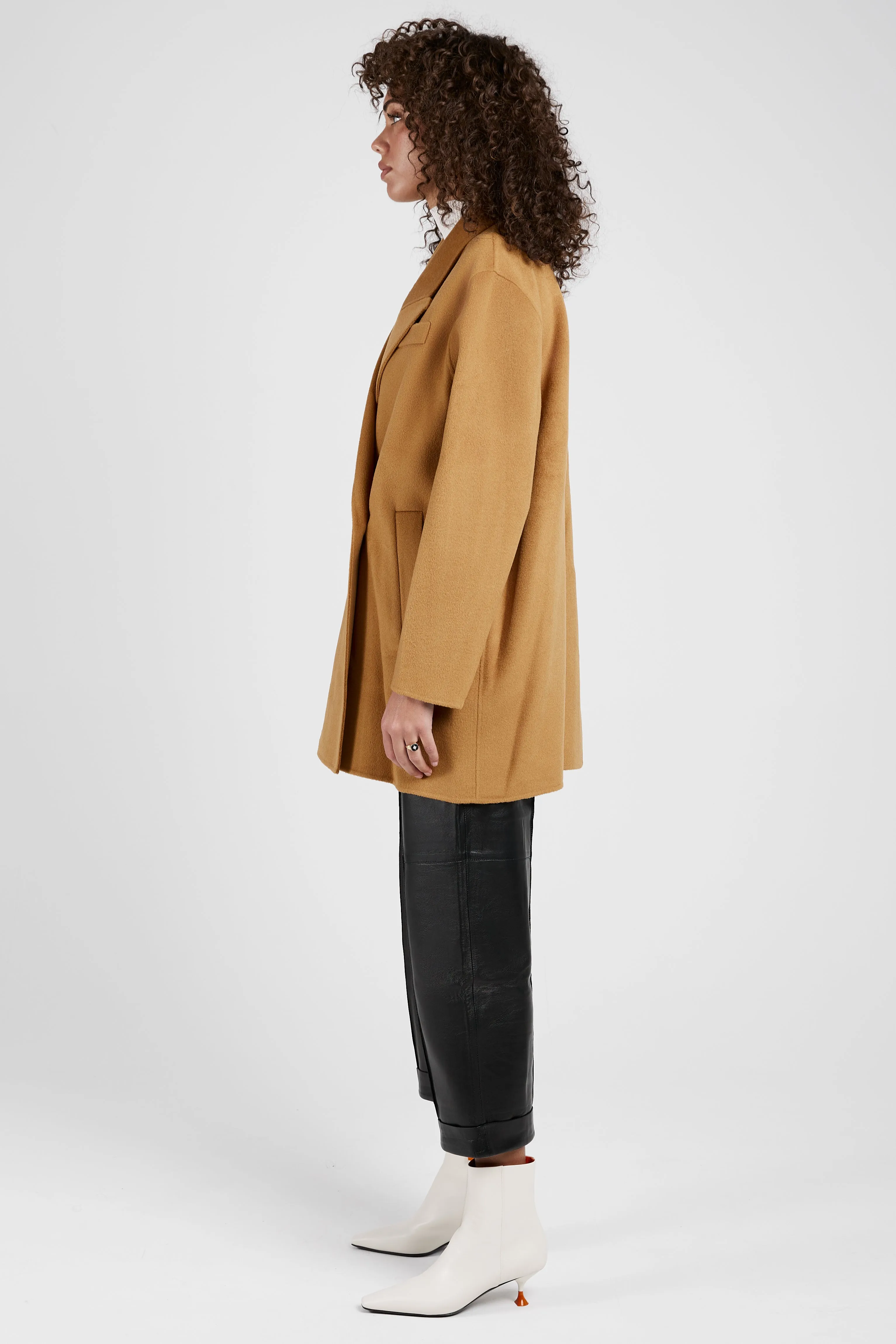 Cavendish Cashmere Wool Coat in Tan