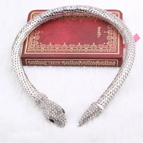 Coiling Snake Choker