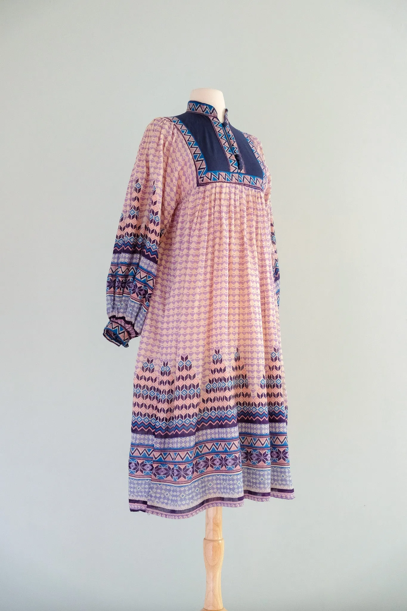 Coolest 1970's Lavender Haze Block Print Cotton Dress / Sz S/M