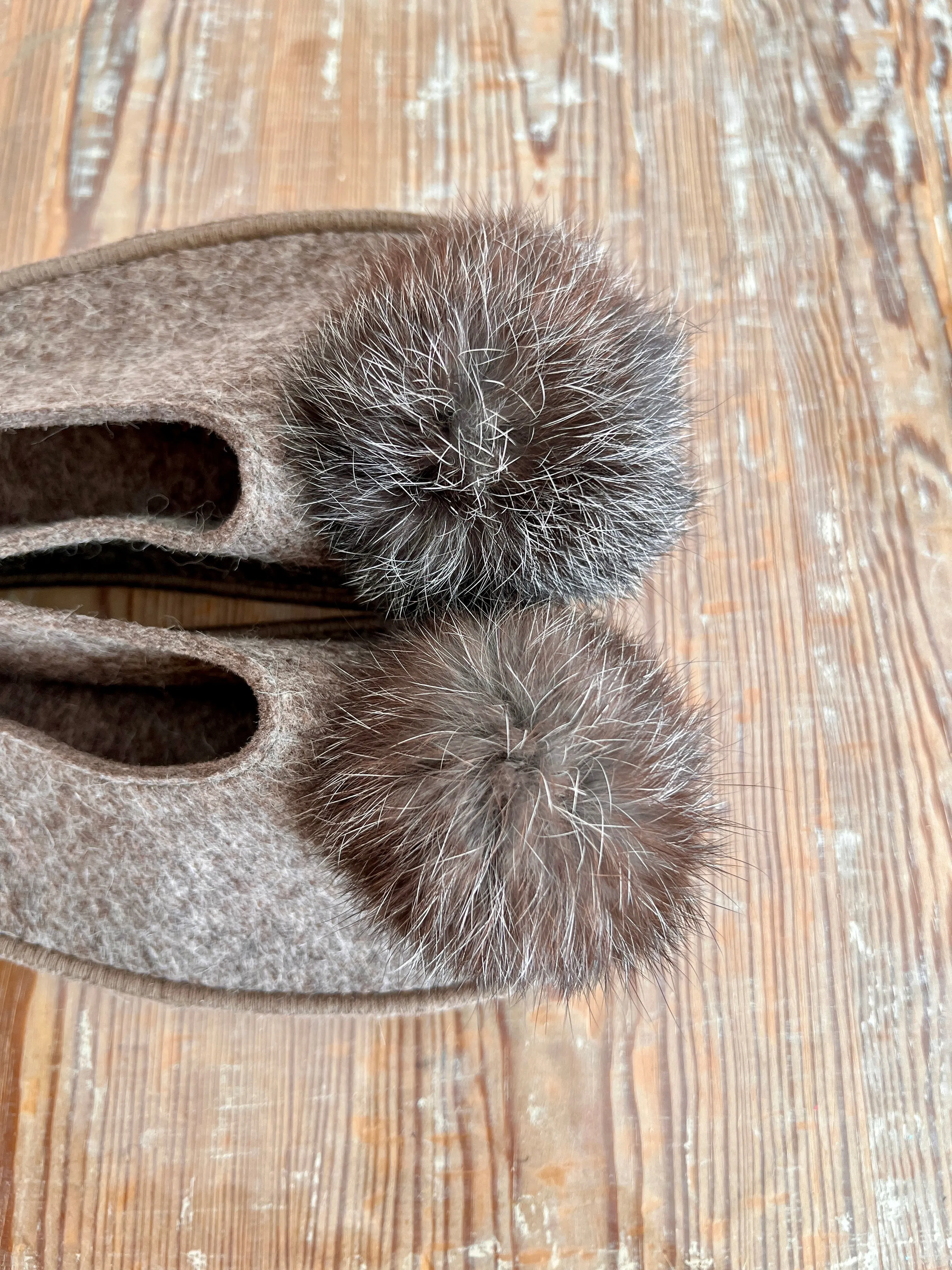 COUNTRYSIDE GREY slippers