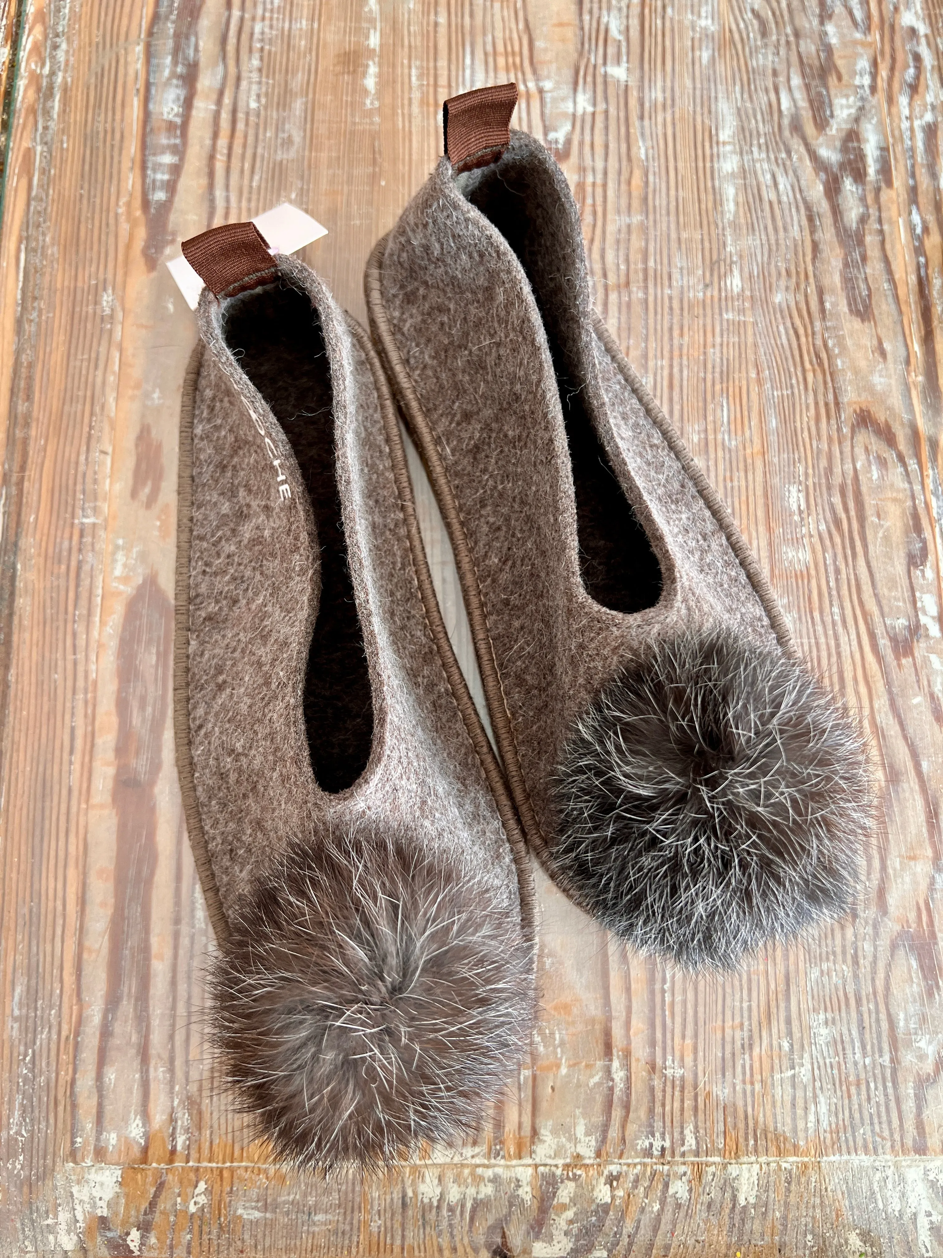 COUNTRYSIDE GREY slippers