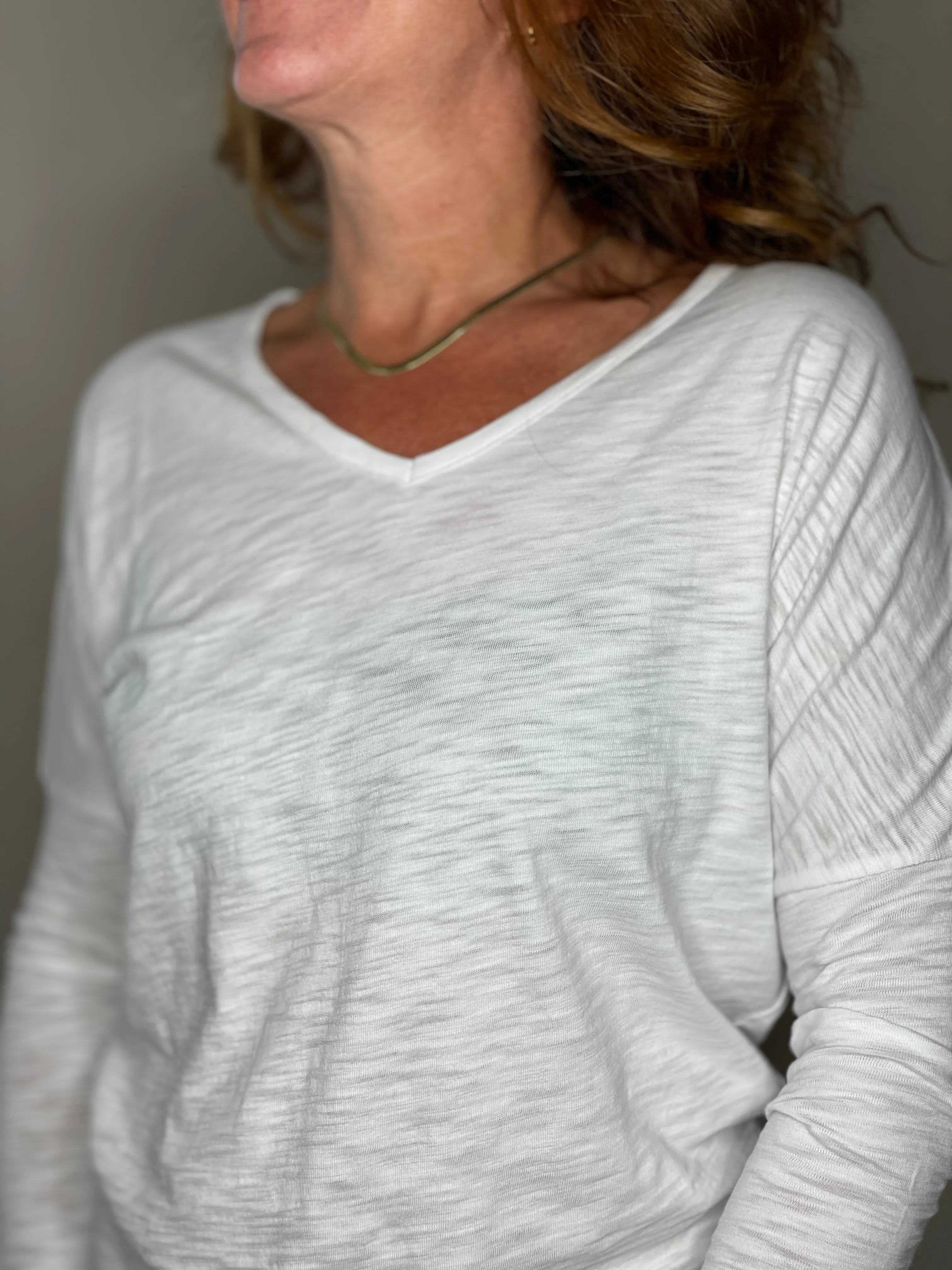 Erin Gray 3/4 Sleeve Dolman V Neck in White