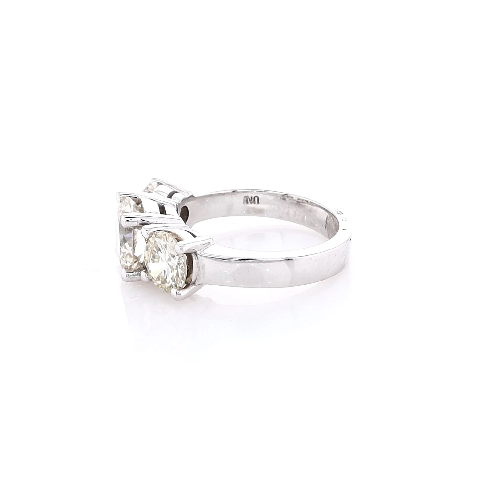 Estate 14k White Gold Three Across Transitional Basket Diamond Ring