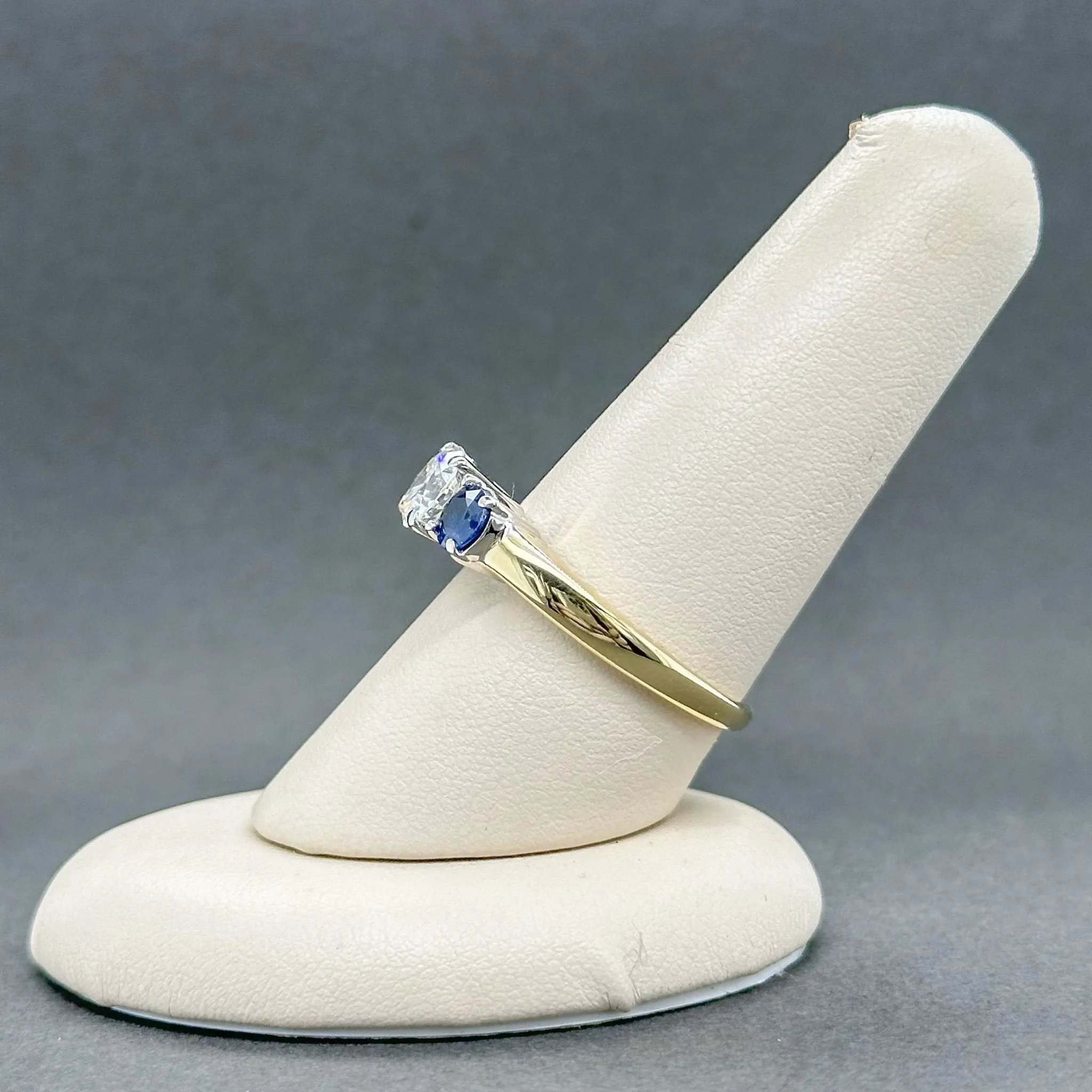 Estate 18K TT Gold 1.02ctw Sapphire & 0.91ct H-I/SI2 Diamond Engagement Ring