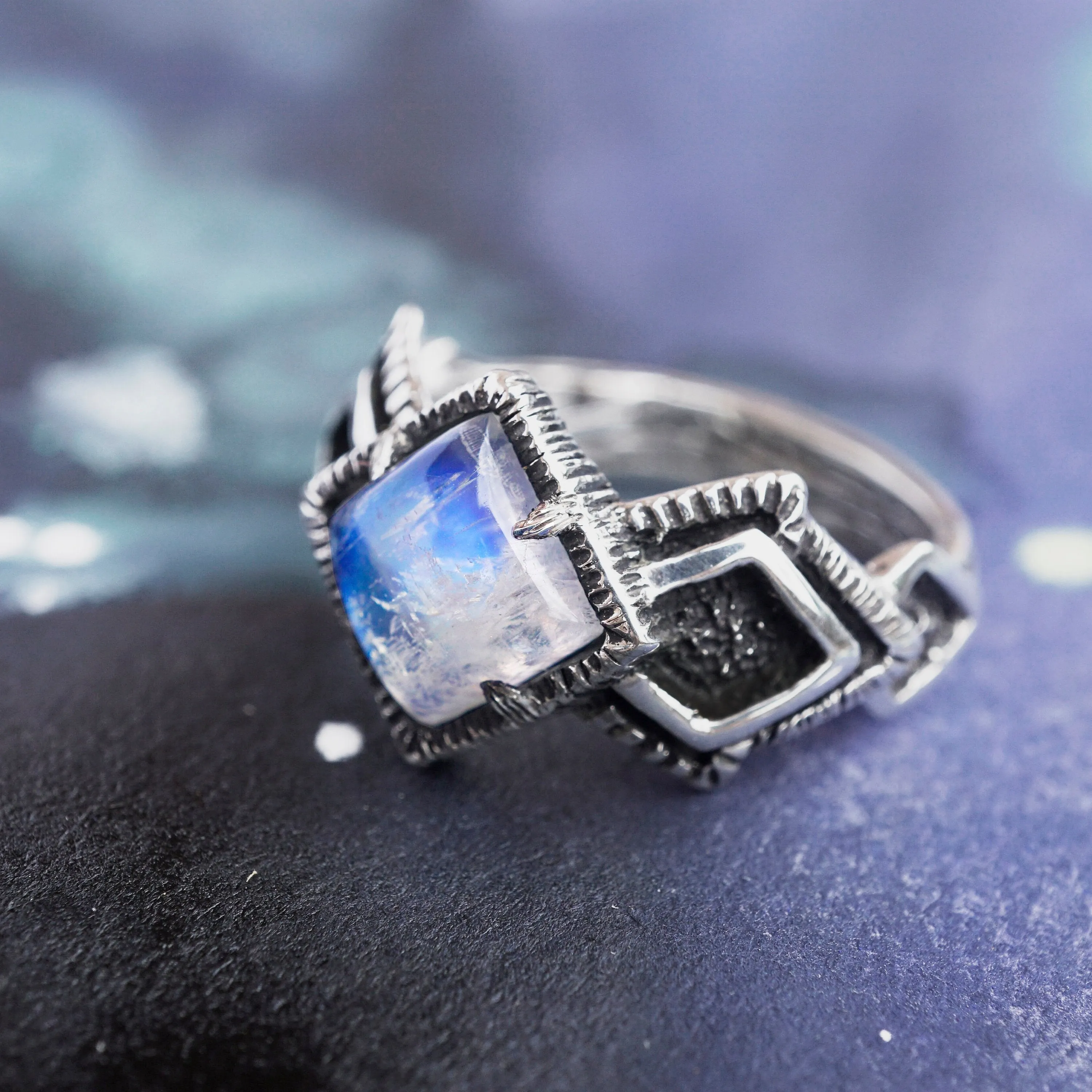 Moonstone ring MIORI