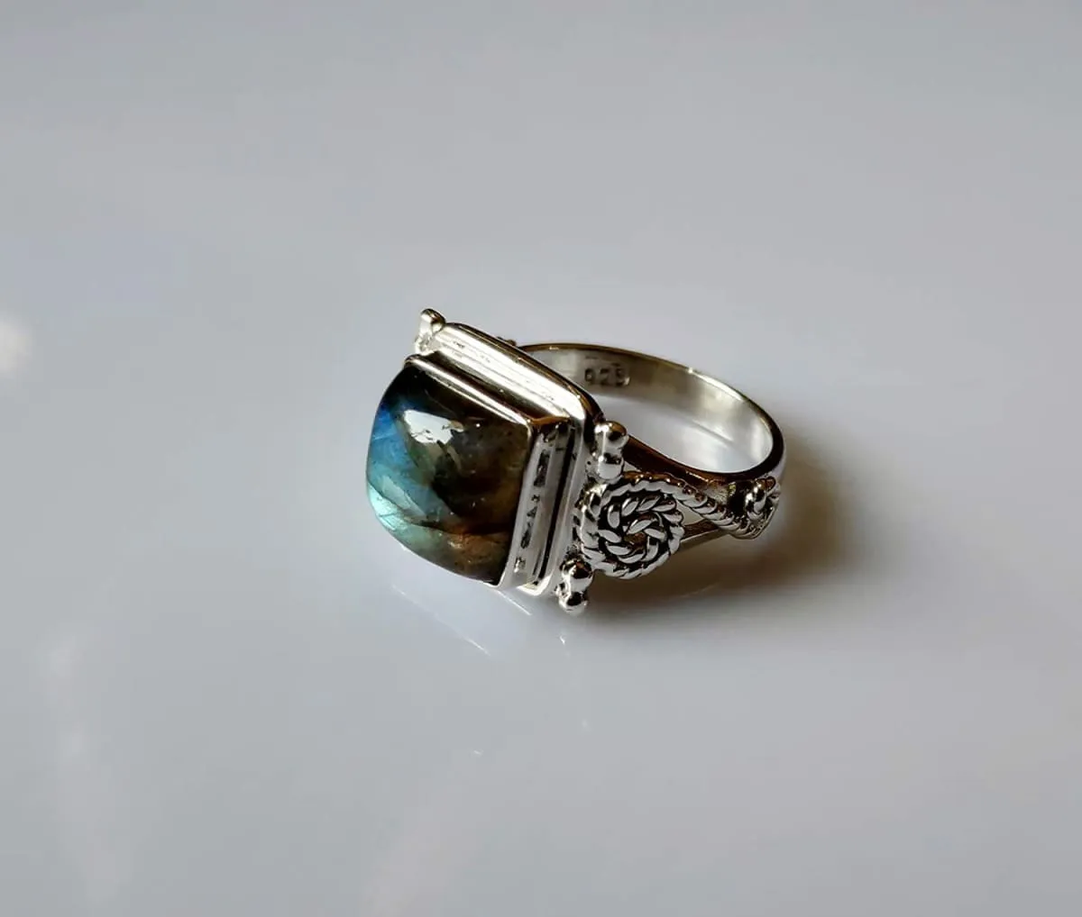 Navya Craft Labradorite 925 Solid Sterling Silver Handmade Ring Size 3-13 US