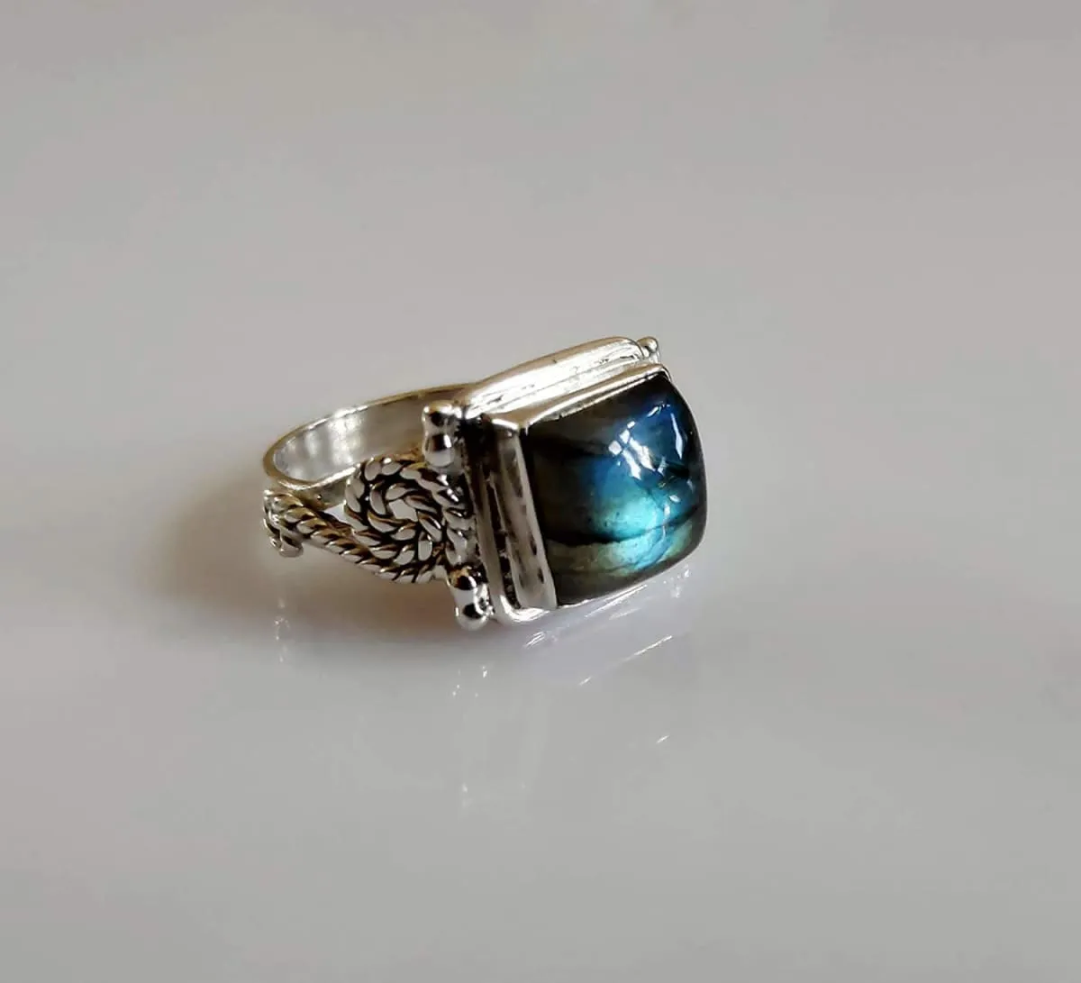 Navya Craft Labradorite 925 Solid Sterling Silver Handmade Ring Size 3-13 US