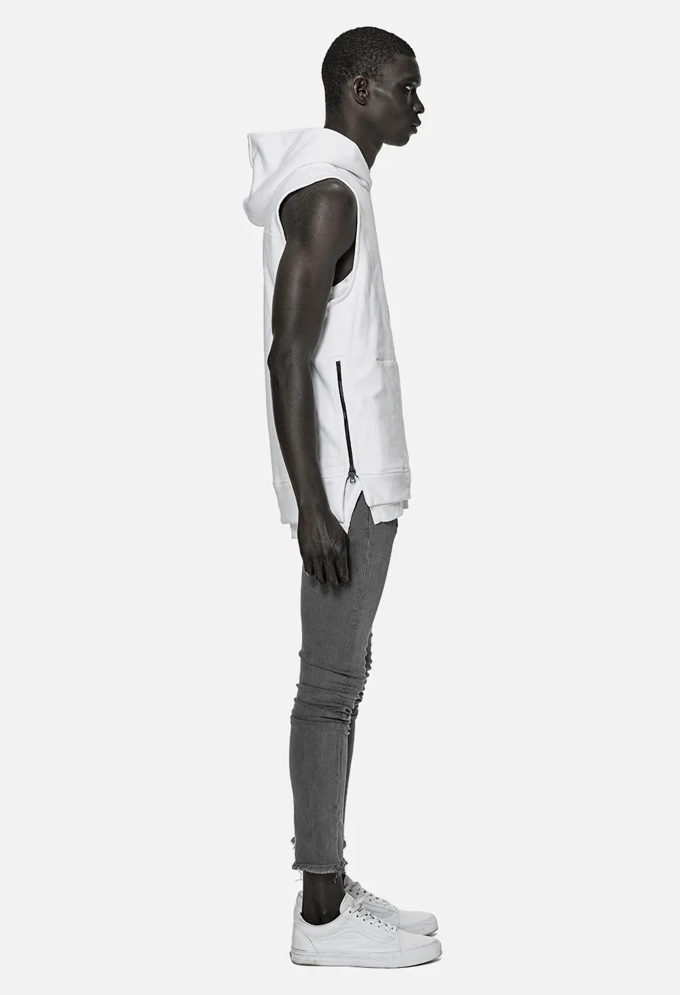 Sleeveless Hooded Villain / White