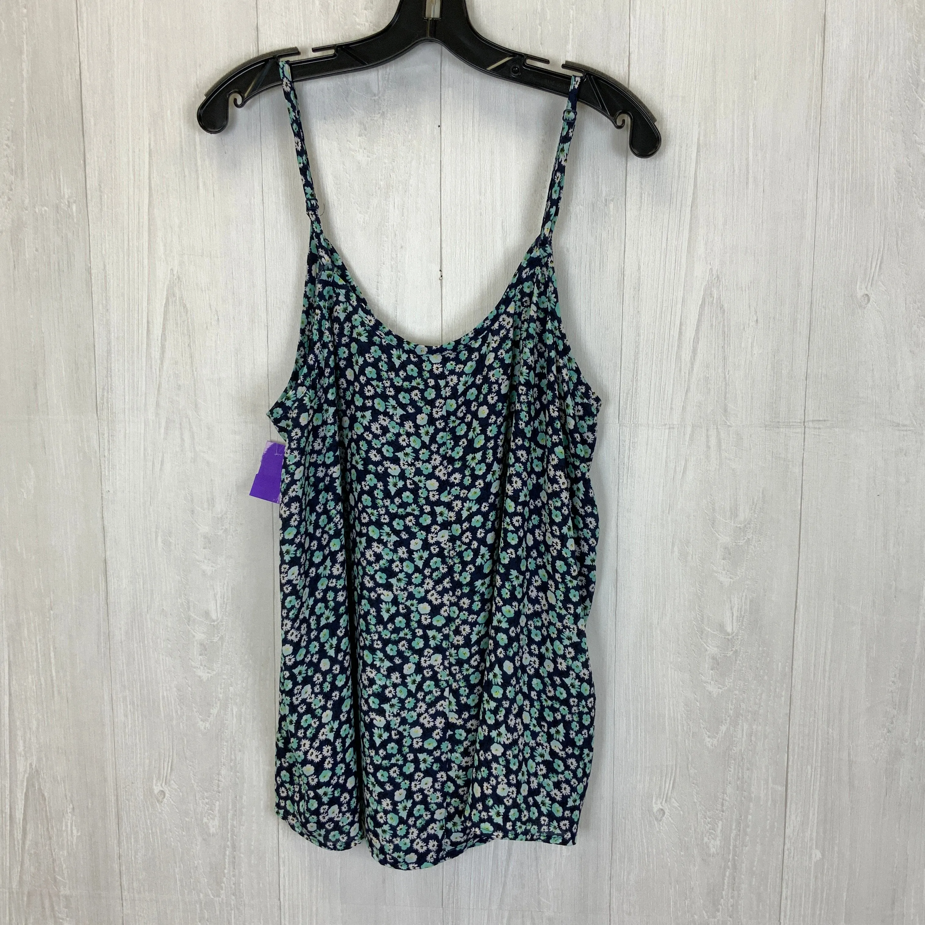 Top Sleeveless By Torrid  Size: 1x