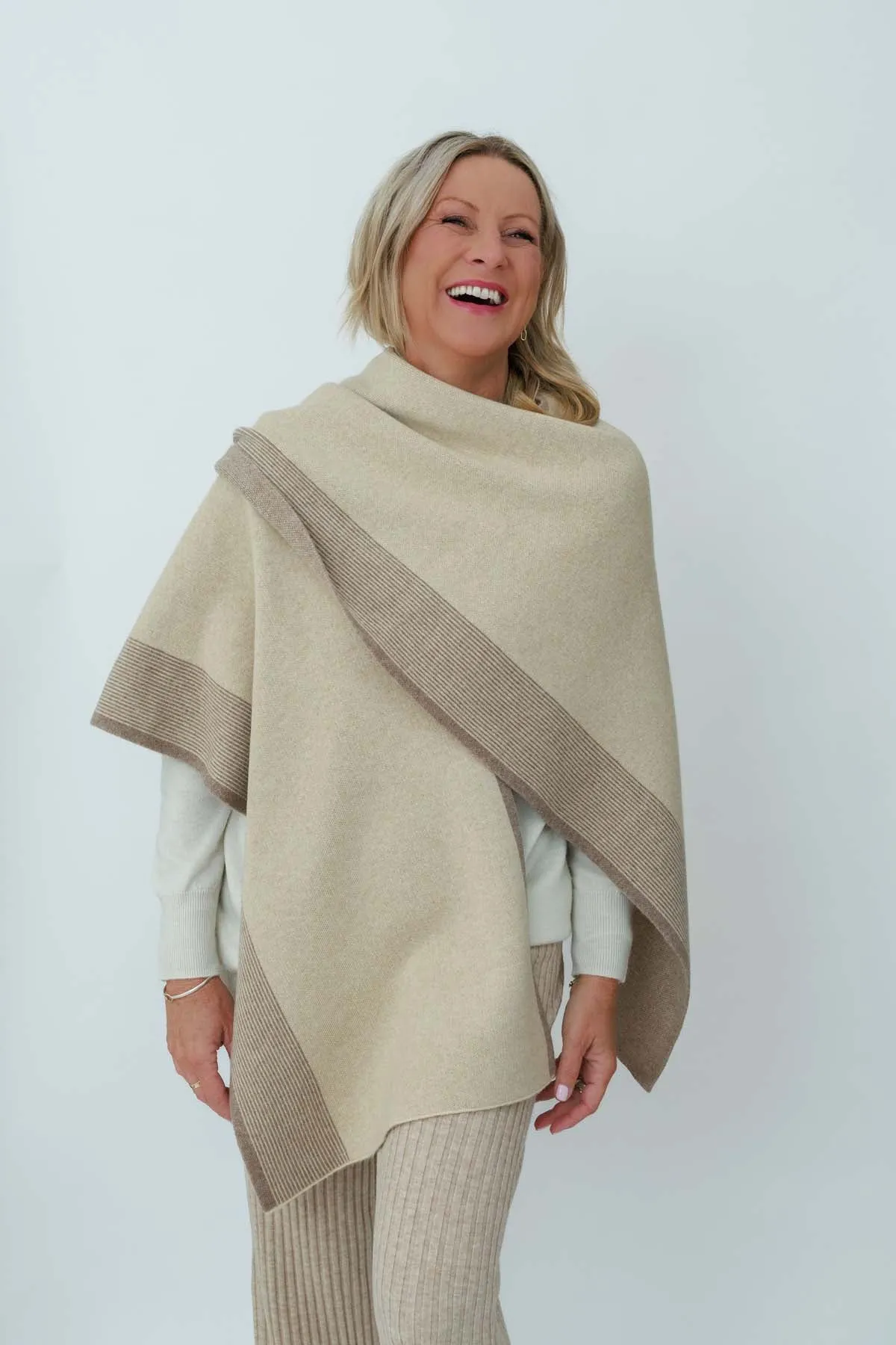 Women's Merino Alpaca Poncho