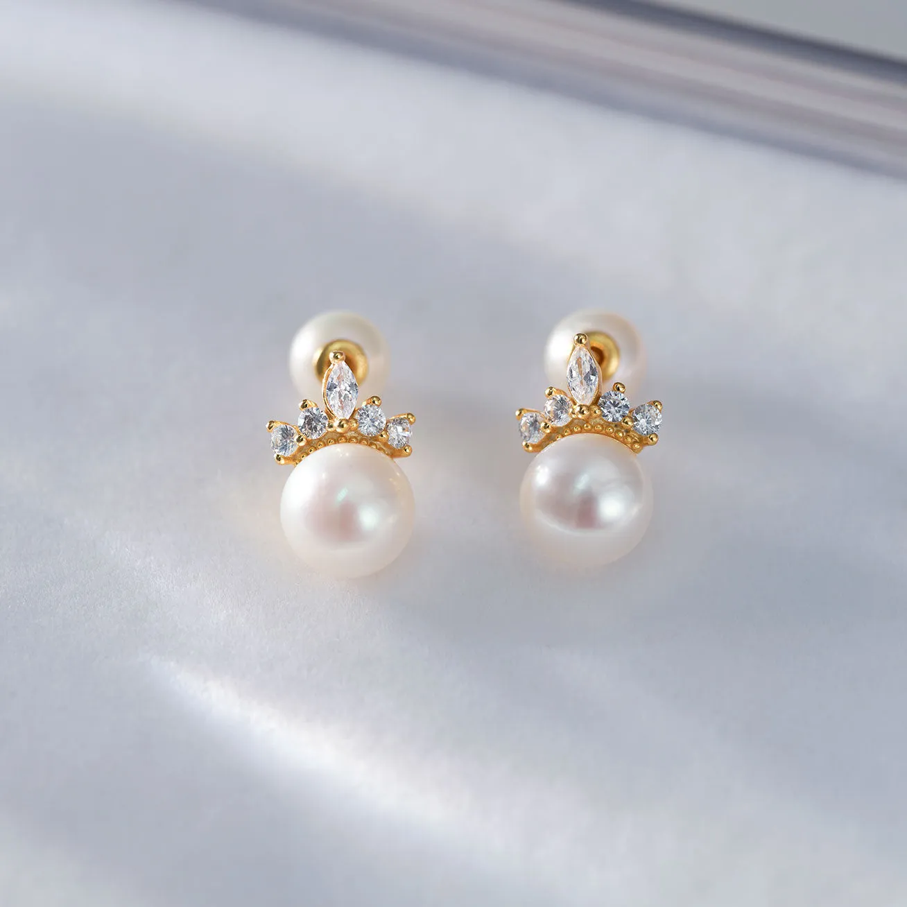 Wonderland Freshwater Pearl Earrings WE00697